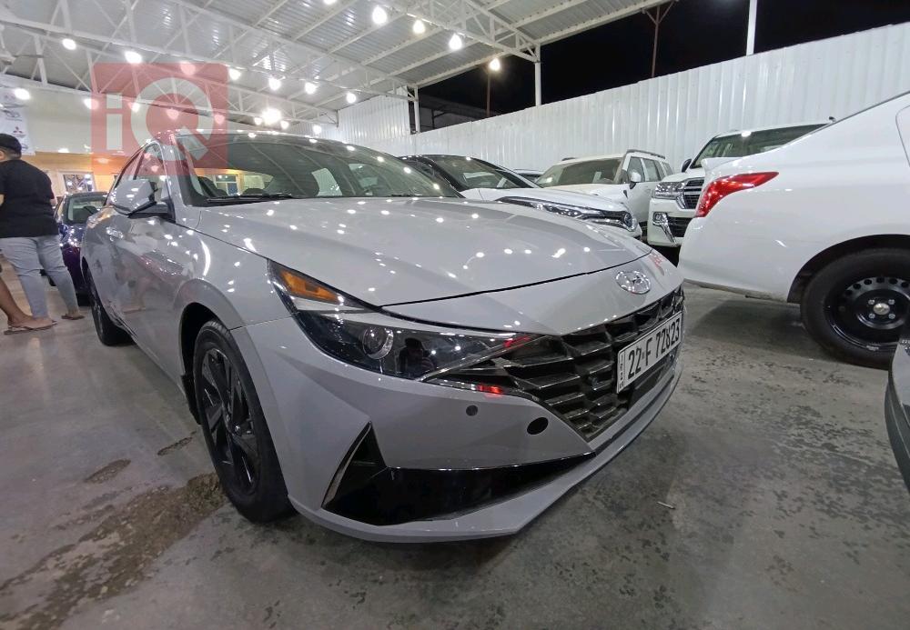 هیوندای ئەلەنترا